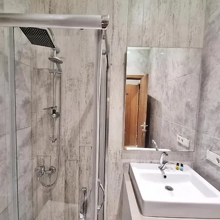 Aparthotel Mayata *